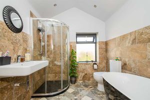 Photo 17- click for photo gallery